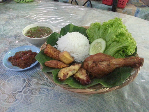 Ayam Penyet Medan Ayam Penyet Medan