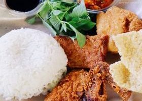 Kafe Ayam Penyet Surabaya