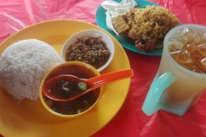 Nasi Ayam Penyet Ambiya