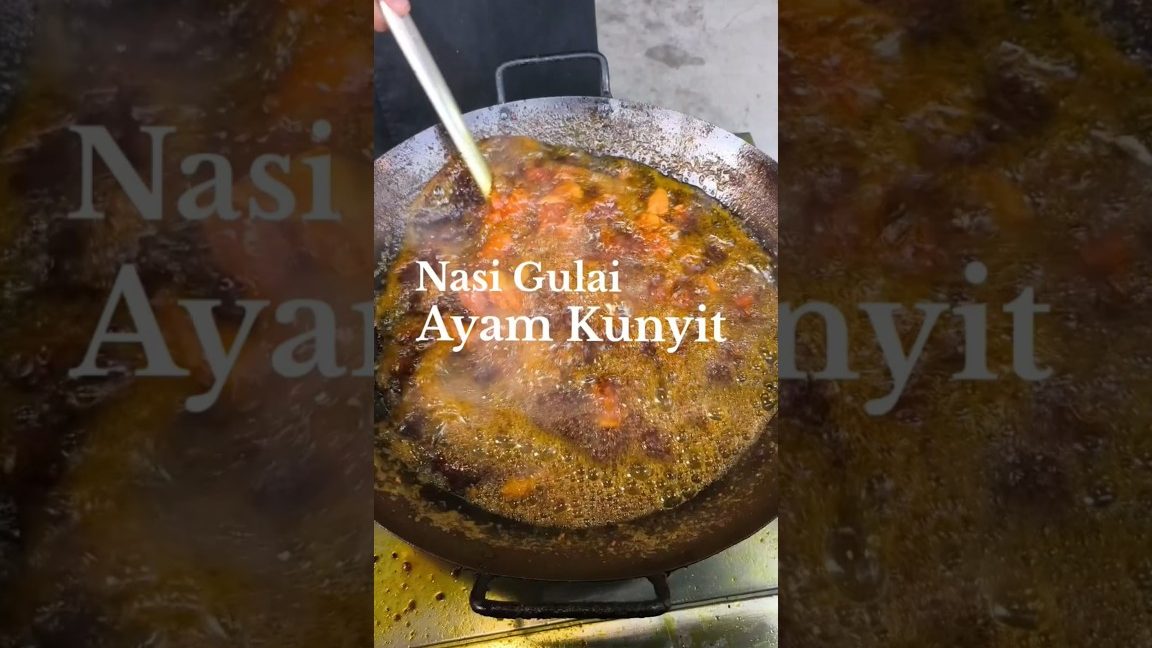 nasi gulai ayam kunyit temoyong langkawi