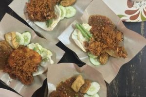 Restoran Ayam Penyet Bukit