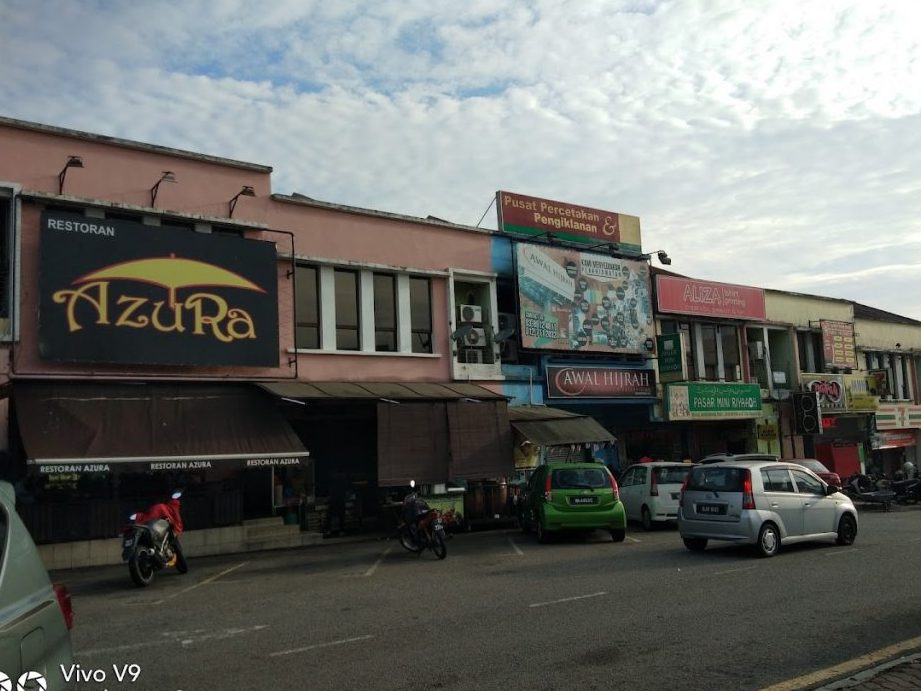 restoran azura seksyen 3 bandar baru bangi