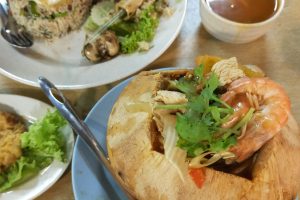 Warung Tomyam Kelapa Muda